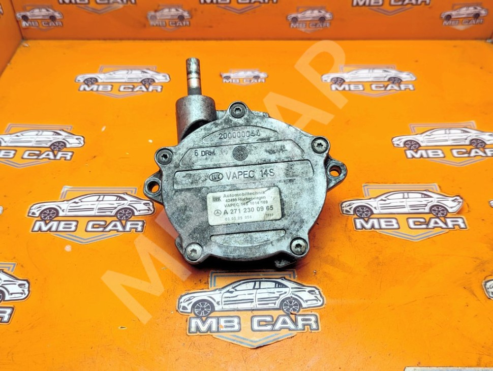 Насос вакуумный MERCEDES-BENZ C-класс W203/S203/CL203 рестайлинг (2004 - 2008) фото 1 &mdash; Разборка Мерседес