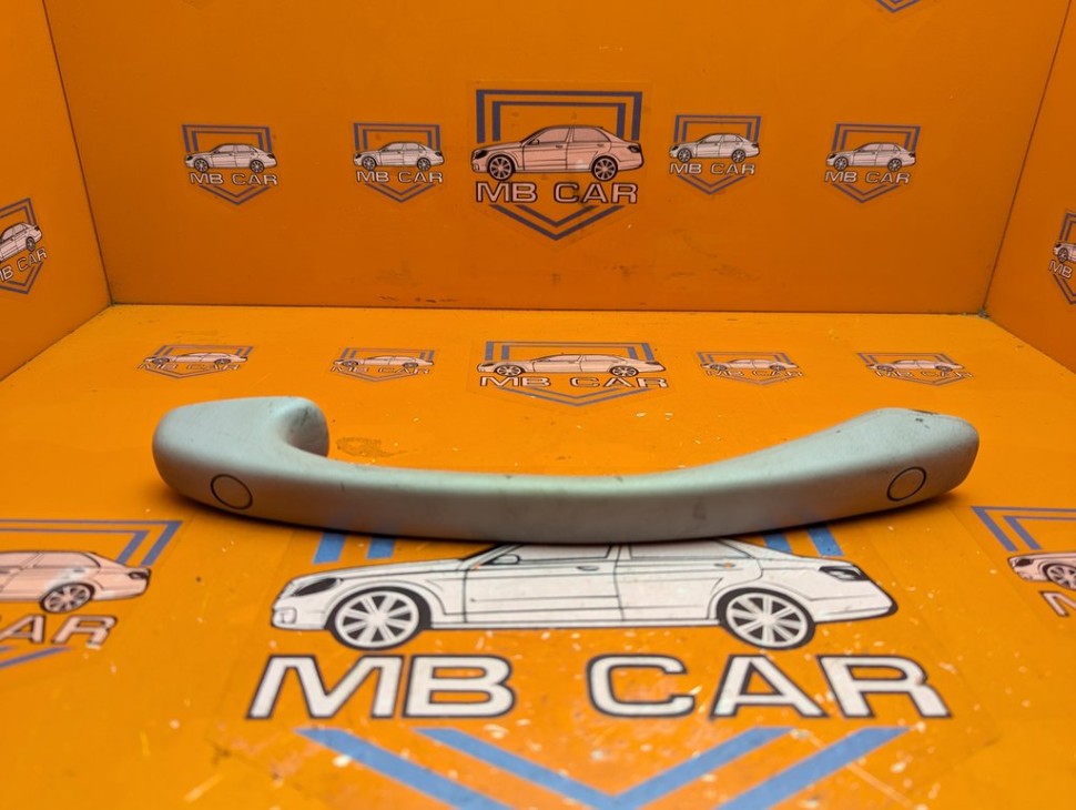 Ручка потолка MERCEDES-BENZ Vito W638 (1996 - 2003) 108 2.3 CDI MT (79 л.с.) фото 1 &mdash; Разборка Мерседес