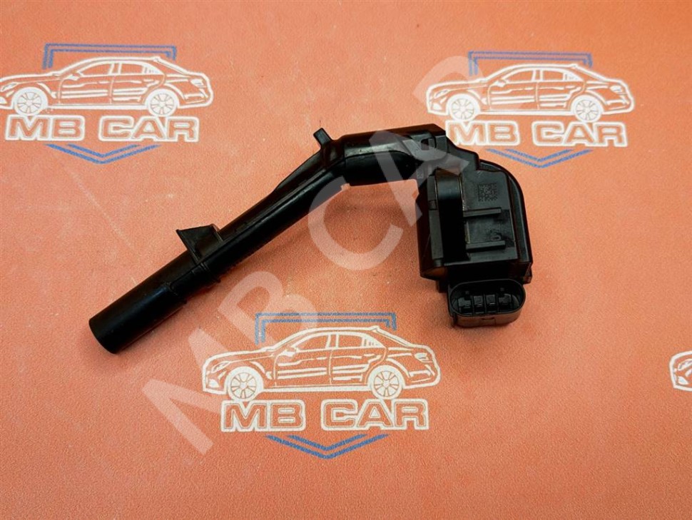 Катушка зажигания MERCEDES-BENZ E-класс W212/S212/C207/A207 рестайлинг (2013 - 2016) фото 1 — Разборка Мерседес