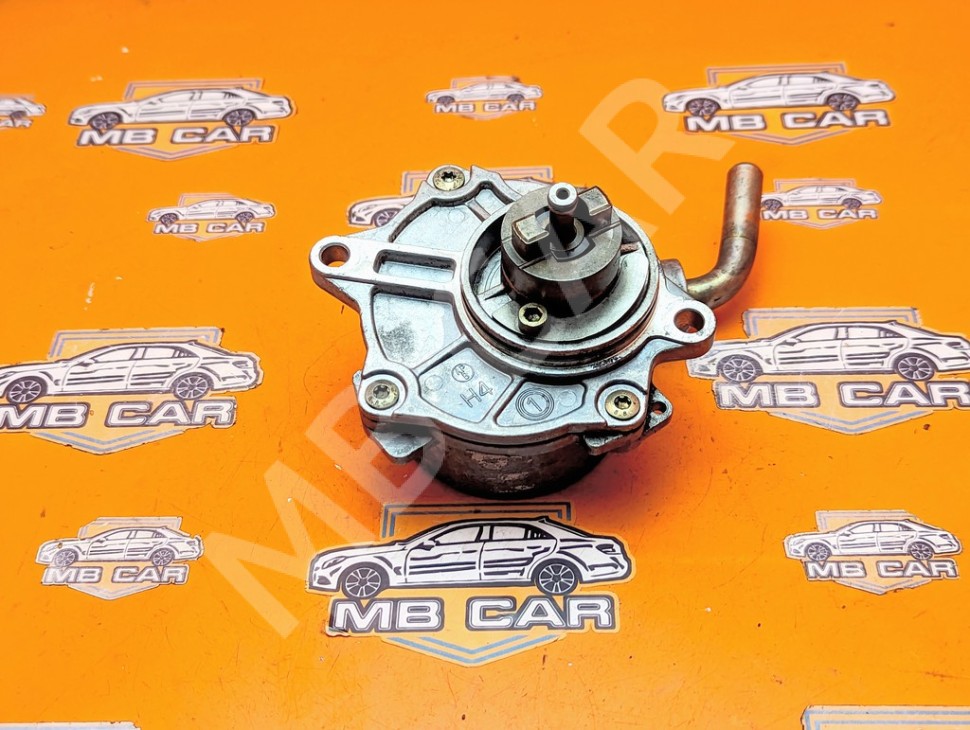 Насос вакуумный MERCEDES-BENZ E-класс W210/S210 рестайлинг (1999 - 2003) фото 1 — Разборка Мерседес