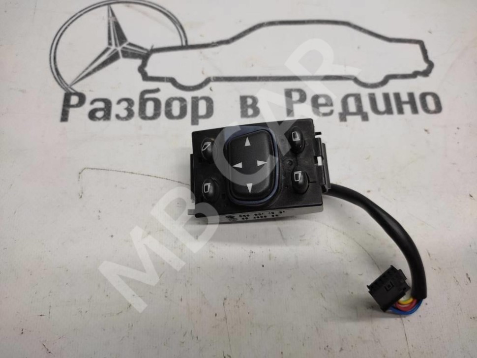 Кнопка регулировки зеркал MERCEDES-BENZ S-класс W220 (1998 - 2005) фото 1 — Разборка Мерседес