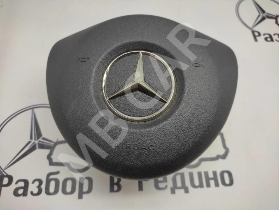 Подушка безопасности в руль MERCEDES-BENZ X-класс I (2017 - 2020) фото 1 — Разборка Мерседес