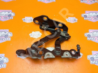 Петля капота MERCEDES-BENZ C-класс W204/S204/С204 рестайлинг (2011 - 2015) &mdash; Разборка Мерседес