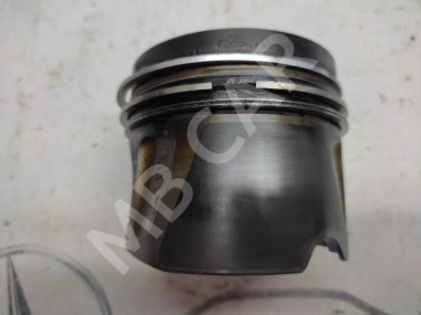 Поршень дизель MERCEDES-BENZ M-класс W164 (2005 - 2008) — Разборка Мерседес