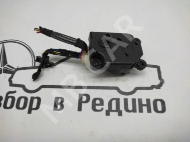 Сервоприводы печки MERCEDES-BENZ S-класс W220 (1998 - 2005) — Разборка Мерседес