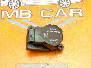 Сервоприводы печки MERCEDES-BENZ S-класс W220 рестайлинг (2002 - 2005) S 320 CDI 3.2 AT (204 л.с.) &mdash; Разборка Мерседес