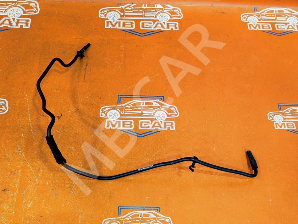 Трубка вакуумная MERCEDES-BENZ C-класс AMG W205/S205/C205/A205 (2014 - 2018) фото 1 — Разборка Мерседес