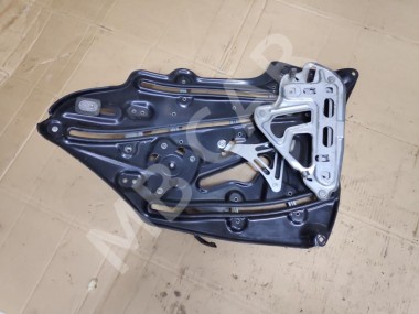 Стеклоподъемник задний правый MERCEDES-BENZ CLK-класс C209/W209 (2002 - 2005) — Разборка Мерседес