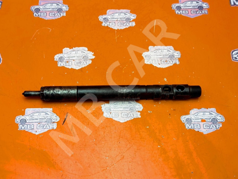 Форсунка ДИЗЕЛЬ MERCEDES-BENZ C-класс W204/S204 (2006 - 2011) фото 1 &mdash; Разборка Мерседес
