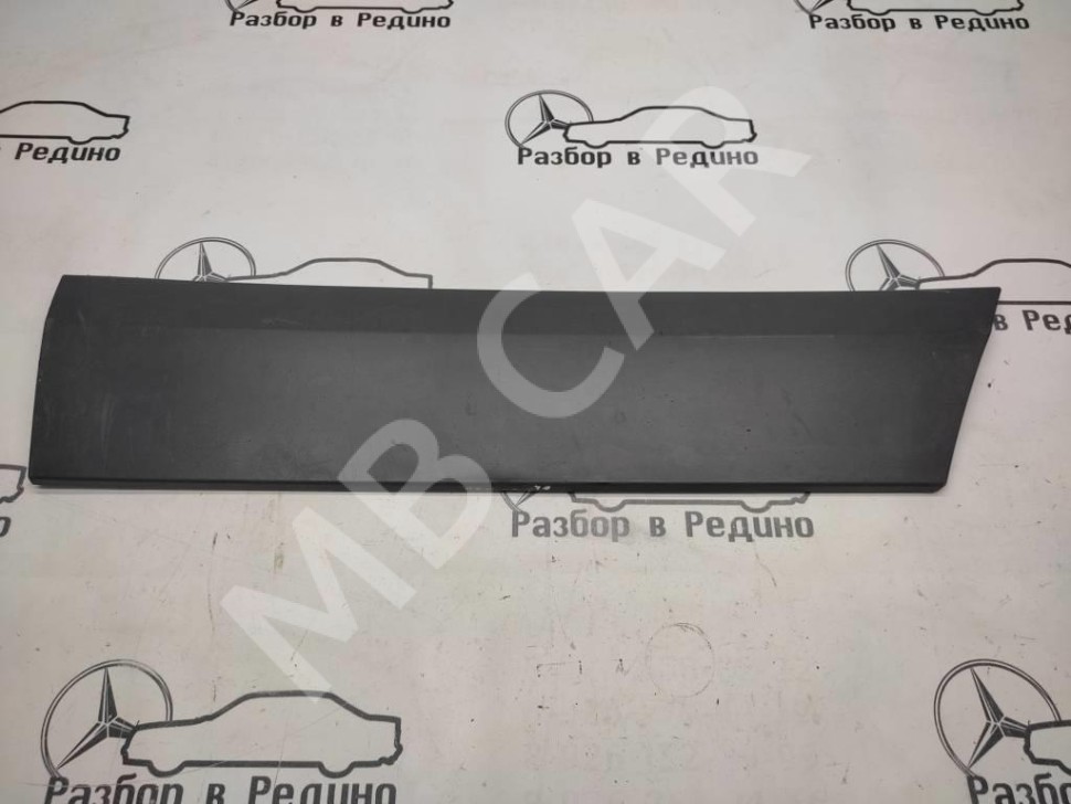 Молдинг двери MERCEDES-BENZ Sprinter W906 (2006 - 2019) фото 1 — Разборка Мерседес
