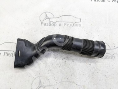 Патрубок воздушный MERCEDES-BENZ CLK-класс C209/A209 (2002 - 2005) — Разборка Мерседес