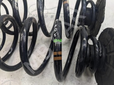 Пружина задняя MERCEDES-BENZ V-класс W447 рестайлинг (2019 - 2025) — Разборка Мерседес