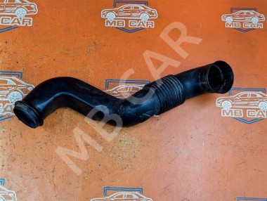 Патрубок воздушный MERCEDES-BENZ Sprinter W901-905 (1995 - 2006) — Разборка Мерседес