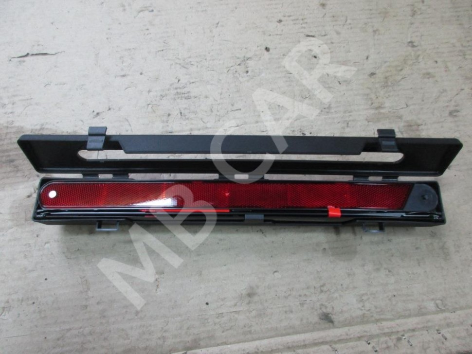 Знак аварийной остановки MERCEDES-BENZ C-класс W205/S205/C205/A205 (2014 - 2018) фото 1 &mdash; Разборка Мерседес