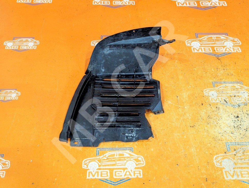 Подкрылок передний левый MERCEDES-BENZ E-класс W124/S124/C124/A124 (1984 - 1997) фото 1 — Разборка Мерседес