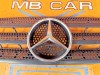 Решетка радиатора MERCEDES-BENZ M-класс W163 рестайлинг (2001 - 2005) фото 3 &mdash; Разборка Мерседес