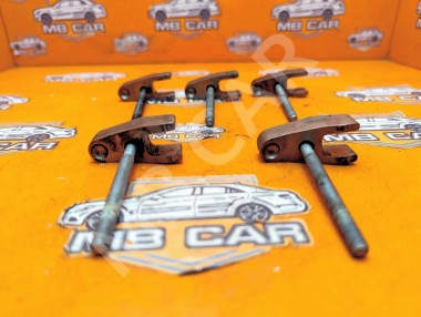 Кронштейн крепления форсунок MERCEDES-BENZ M-класс W163 рестайлинг (2001 - 2005) &mdash; Разборка Мерседес