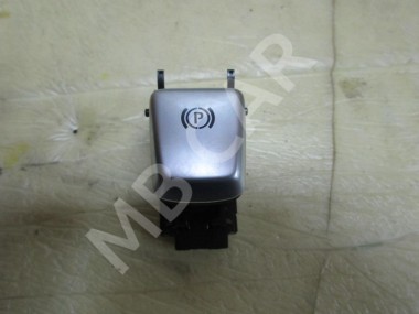 Кнопка ручника MERCEDES-BENZ E-класс W213/S213/C238/A238 (2016 - 2021) — Разборка Мерседес