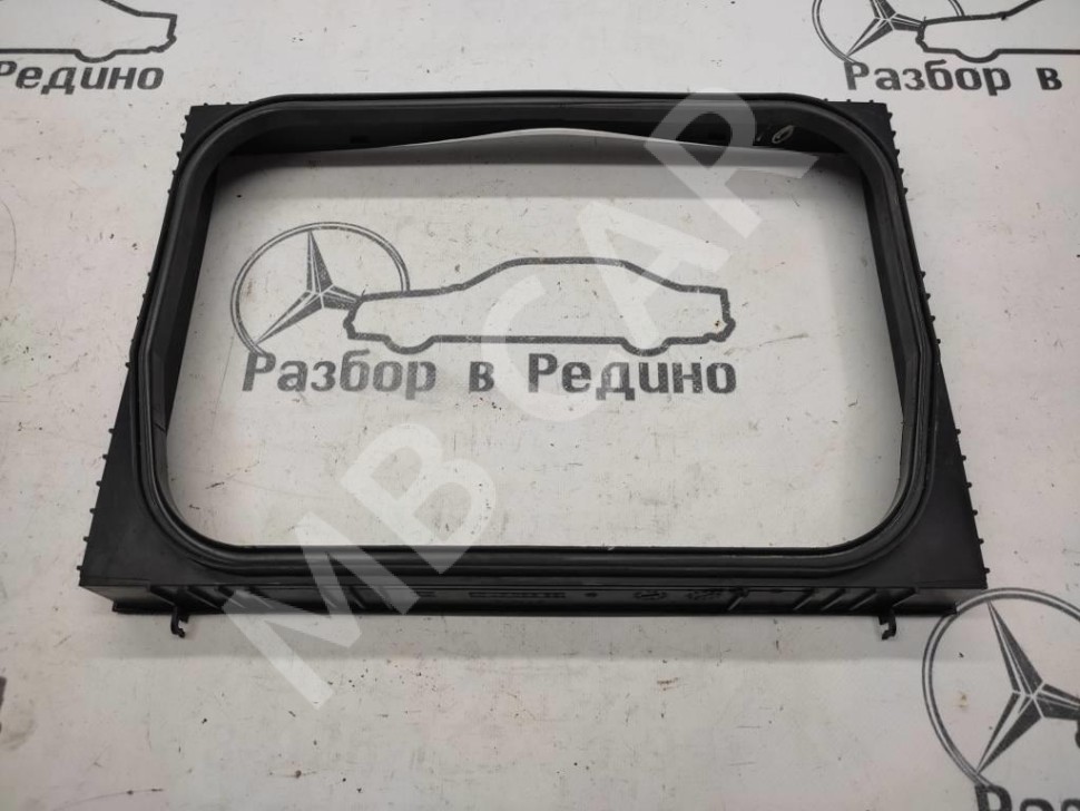 Корпус салонного фильтра MERCEDES-BENZ VANEO W414 (2001 - 2005) фото 1 — Разборка Мерседес
