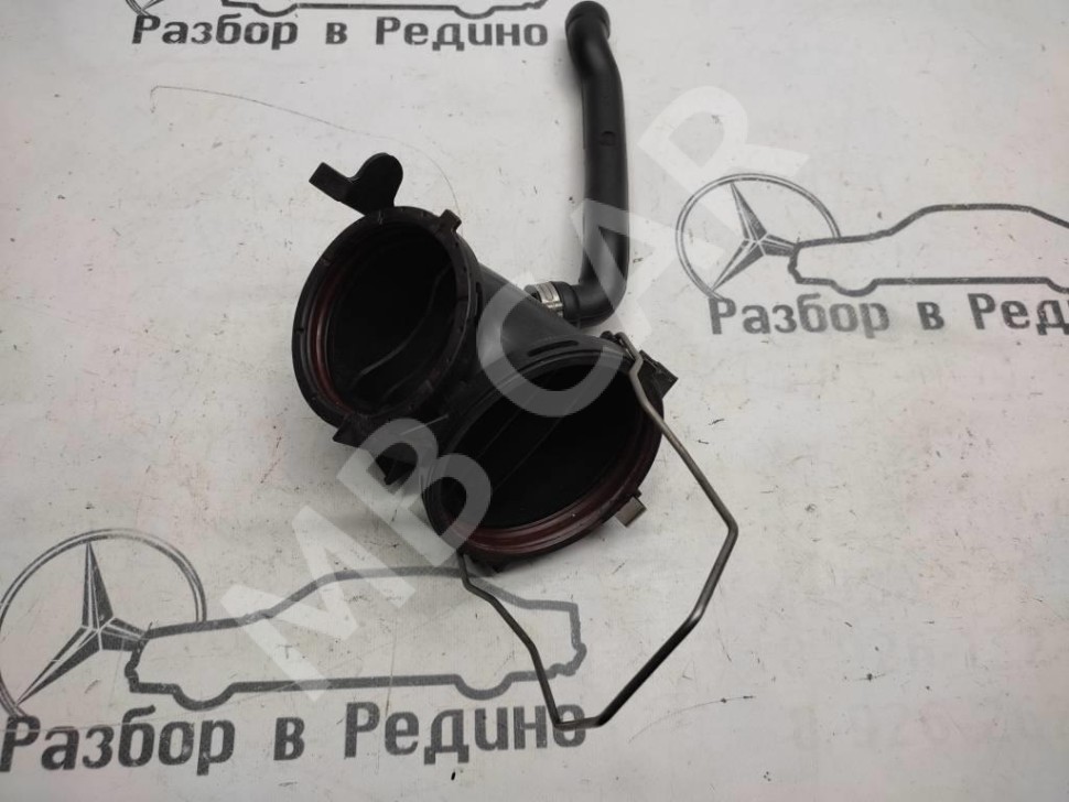 Патрубок воздушный MERCEDES-BENZ E-класс W212/S212/C207/A207 (2009 - 2013) фото 1 &mdash; Разборка Мерседес