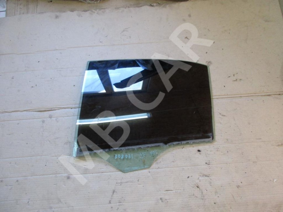 Стекло заднее левое MERCEDES-BENZ C-класс W204/S204 (2006 - 2011) фото 1 — Разборка Мерседес