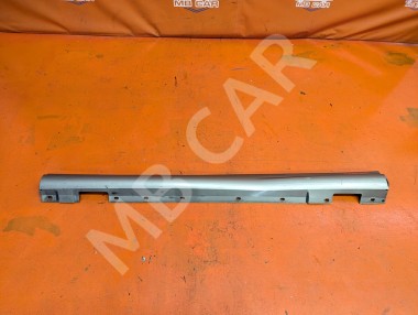 Порог пластиковый левый MERCEDES-BENZ C-класс W204/S204 (2006 - 2011) — Разборка Мерседес