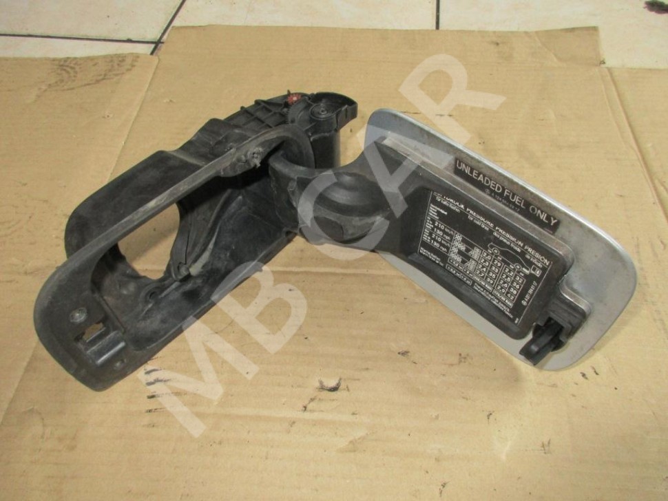 Лючок топливного бака MERCEDES-BENZ S-класс W221 (2005 - 2009) фото 1 &mdash; Разборка Мерседес
