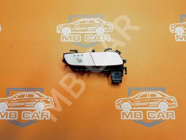 Кнопка обогрева сидений MERCEDES-BENZ V-класс W447 рестайлинг (2019 - 2025) — Разборка Мерседес