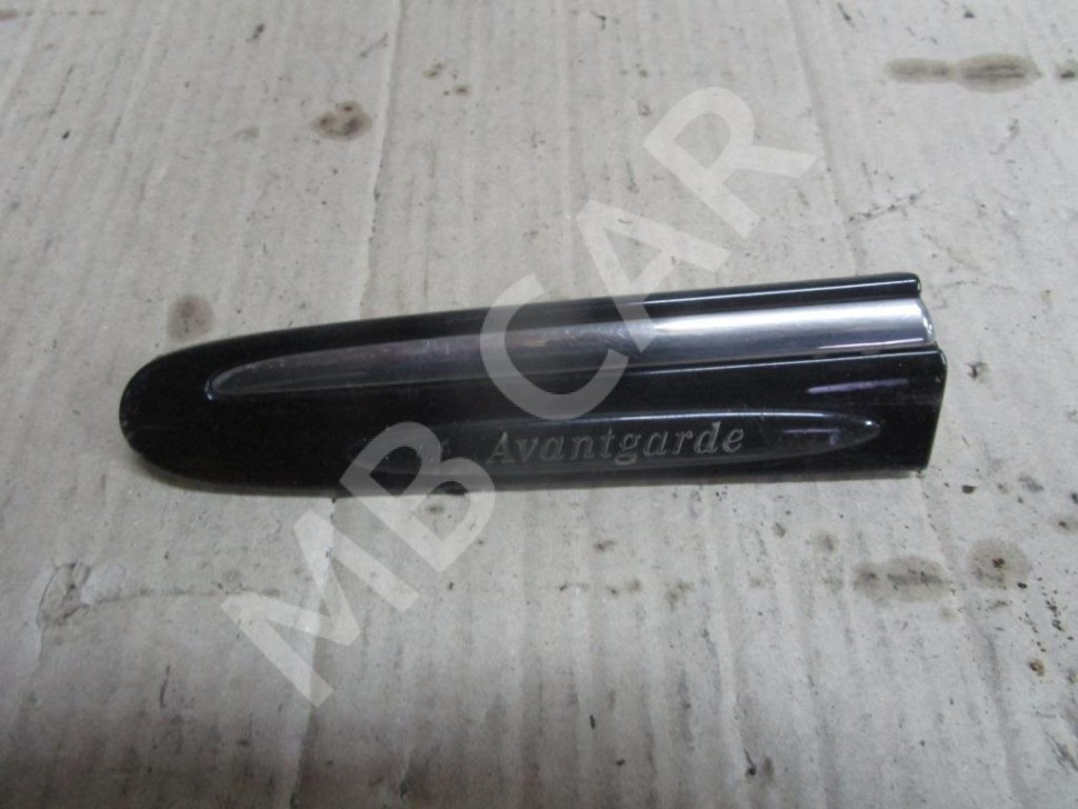 Молдинг крыла левый MERCEDES-BENZ CLK-класс C209/A209 (2002 - 2005) фото 1 &mdash; Разборка Мерседес