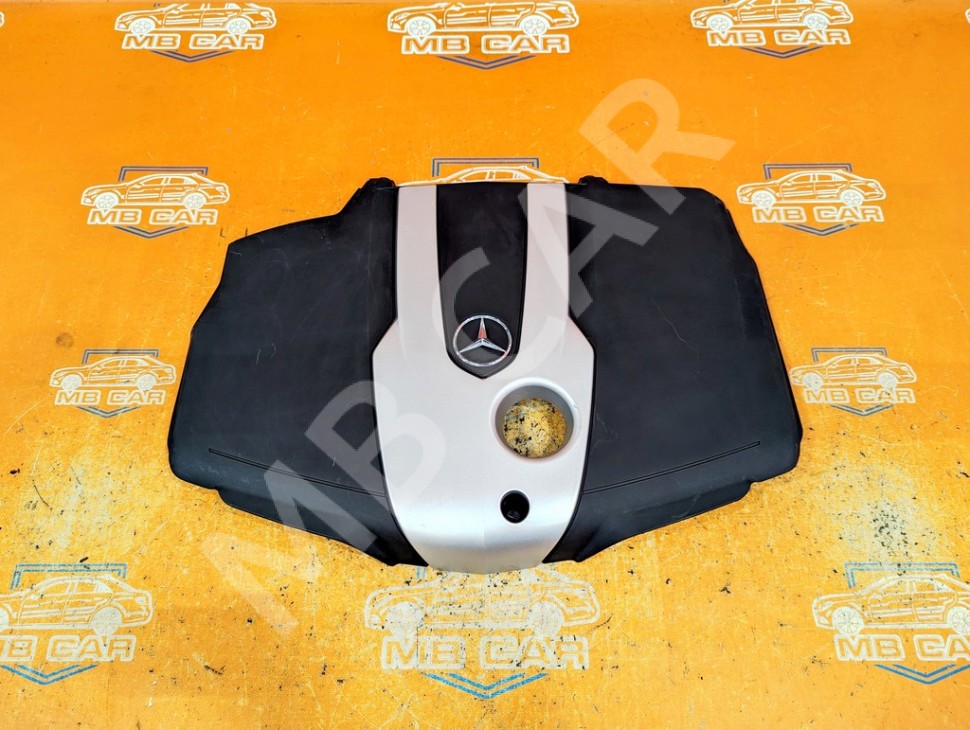 Крышка двигателя декоративная MERCEDES-BENZ GLE-класс W166 (2015 - 2018) фото 1 — Разборка Мерседес