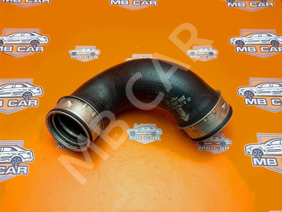 Патрубок интеркулера MERCEDES-BENZ C-класс W203/S203/CL203 (2000 - 2004) фото 1 — Разборка Мерседес