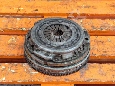 Маховик МКПП MERCEDES-BENZ Sprinter W906 (2006 - 2019) — Разборка Мерседес