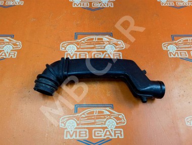 Патрубок воздушный MERCEDES-BENZ E-класс W124/S124/C124/A124 (1984 - 1997) — Разборка Мерседес