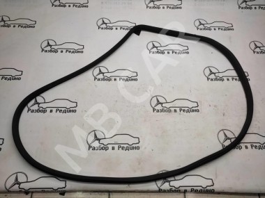 Уплотнитель дверного проема ( на кузове ) MERCEDES-BENZ CLS-класс C218/X218 (2010 - 2014) — Разборка Мерседес