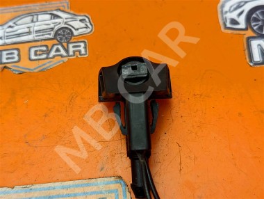 Форсунка омывателя лобового стекла MERCEDES-BENZ X-класс I (2017 - 2020) — Разборка Мерседес