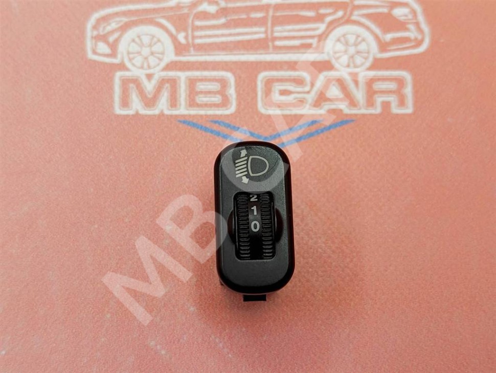 Кнопка корректора фар MERCEDES-BENZ Sprinter W901-905 (1995 - 2006) фото 1 — Разборка Мерседес