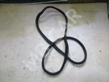 Уплотнитель дверного проема ( на кузове ) MERCEDES-BENZ GLC-класс X253 (2015 - 2019) — Разборка Мерседес