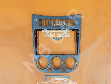 Накладка торпеды MERCEDES-BENZ A-класс W168 рестайлинг (2001 - 2004) — Разборка Мерседес