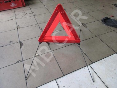 Знак аварийной остановки MERCEDES-BENZ M-класс W163 рестайлинг (2001 - 2005) — Разборка Мерседес