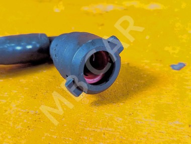 Трубка вакуумная MERCEDES-BENZ C-класс W204/S204/С204 рестайлинг (2011 - 2015) &mdash; Разборка Мерседес