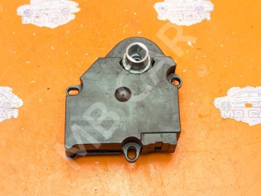 Сервоприводы печки MERCEDES-BENZ M-класс W163 (1997 - 2001) &mdash; Разборка Мерседес