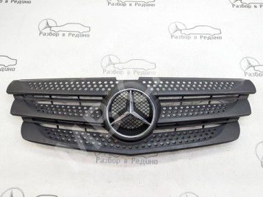 Решетка радиатора MERCEDES-BENZ V-класс W447 рестайлинг (2019 - 2025) — Разборка Мерседес