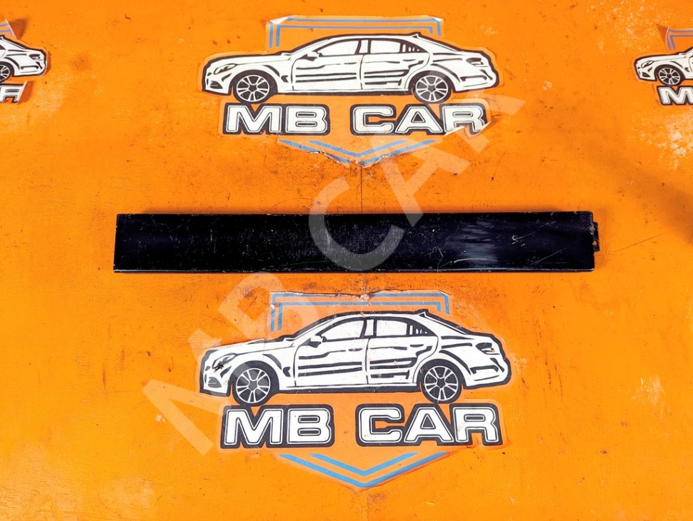 Крышка шины сдвижной двери MERCEDES-BENZ VANEO W414 (2001 - 2005) фото 1 &mdash; Разборка Мерседес