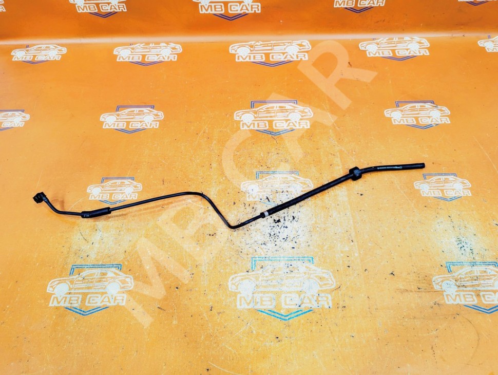 Шланг подогрева бачка омывателя MERCEDES-BENZ C-класс W205/S205/C205/A205 (2014 - 2018) фото 1 — Разборка Мерседес