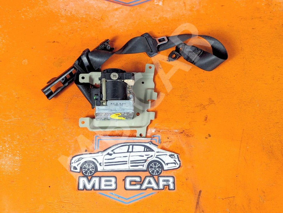 Ремень безопасности передний правый MERCEDES-BENZ C-класс W203/S203/CL203 рестайлинг (2004 - 2008) фото 1 &mdash; Разборка Мерседес
