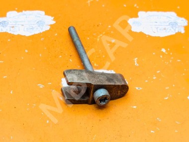 Кронштейн крепления форсунок MERCEDES-BENZ M-класс W163 рестайлинг (2001 - 2005) &mdash; Разборка Мерседес