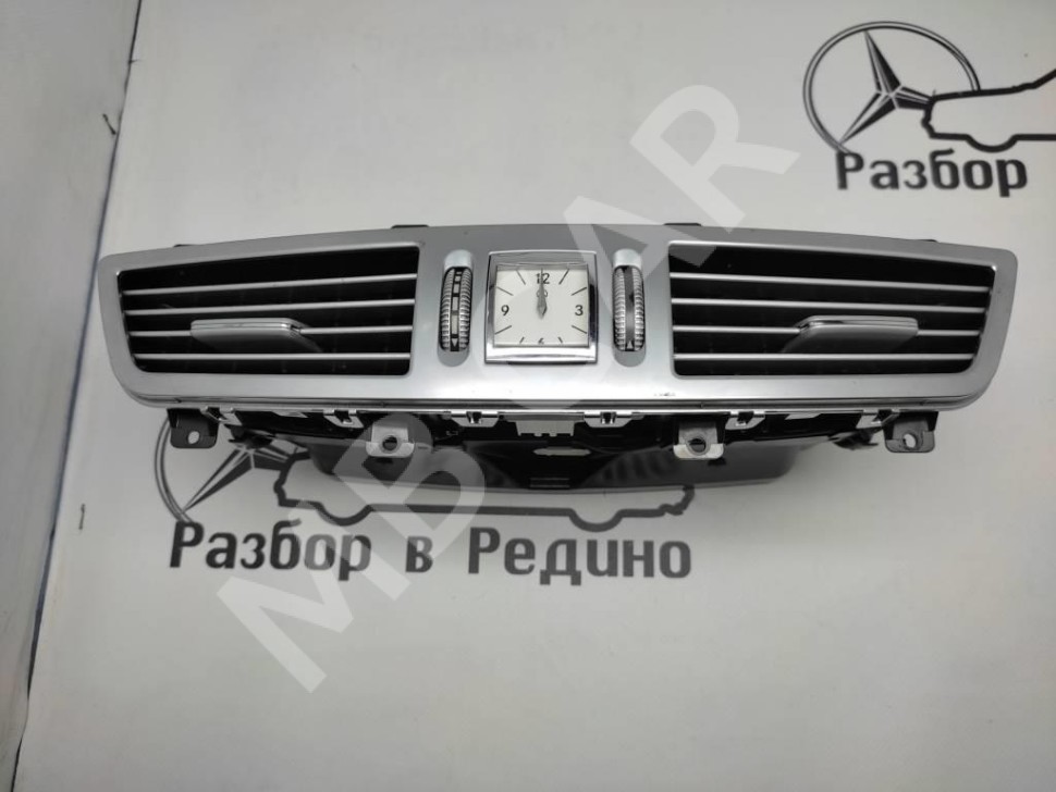 Воздуховод центральный MERCEDES-BENZ S-класс W221 (2005 - 2009) фото 1 &mdash; Разборка Мерседес