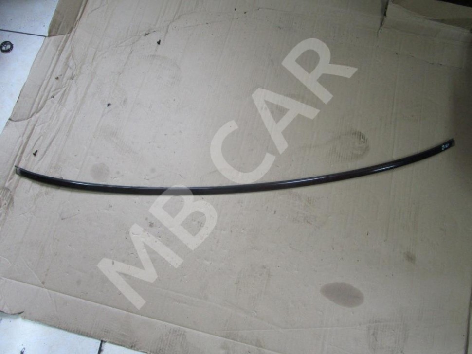 Молдинг лобового стекла MERCEDES-BENZ E-класс W210/S210 (1995 - 1999) фото 1 — Разборка Мерседес