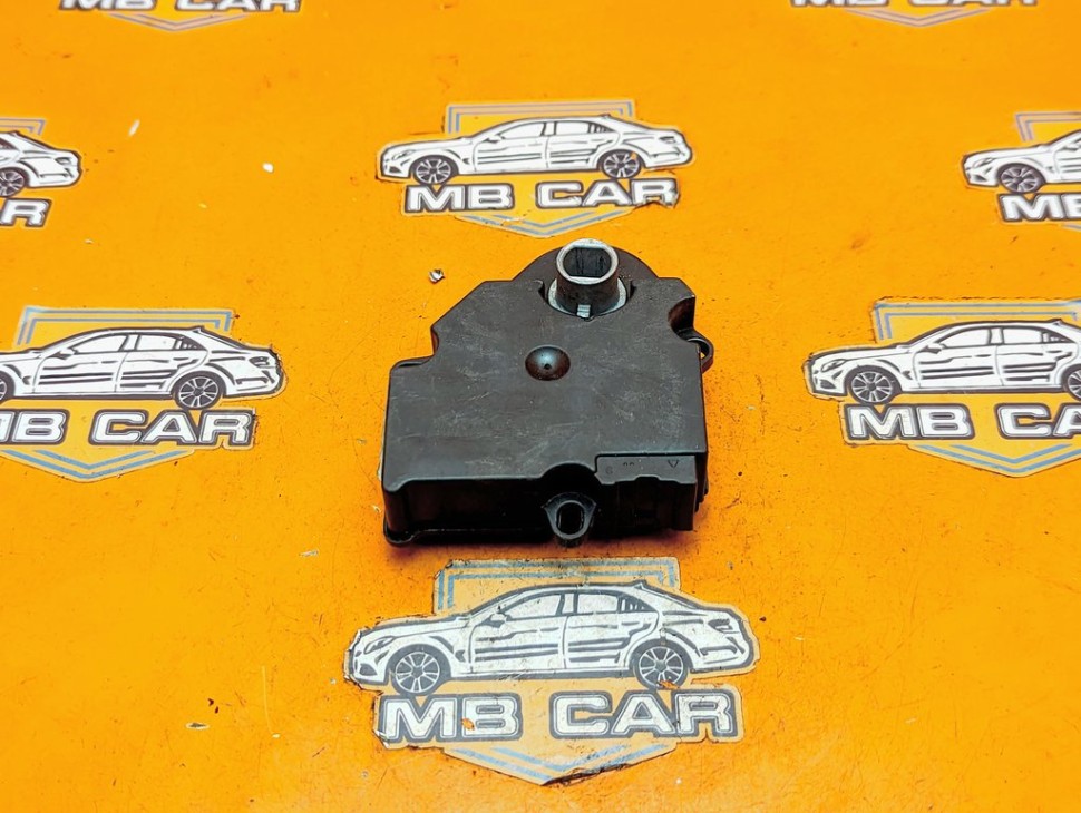 Сервоприводы печки MERCEDES-BENZ M-класс W163 (1997 - 2001) фото 1 &mdash; Разборка Мерседес