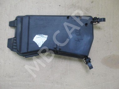 Крышка блока предохранителей MERCEDES-BENZ CLS-класс C218/X218 (2010 - 2014) — Разборка Мерседес